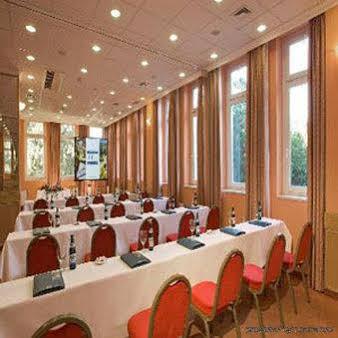 Hotel Patria Pécs Exterior foto